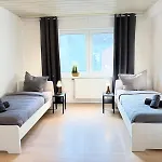 Cosyhomes24 - Centrally With Parking Space And Living - Ge11b 公寓 *