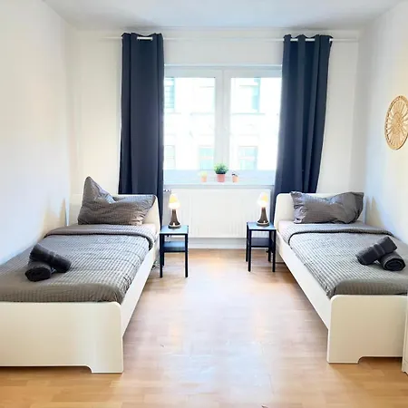 Cosyhomes24 - Centrally With Parking Space And Living - Ge11b Lejlighed *